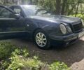 Синий Мерседес 300, объемом двигателя 3 л и пробегом 450 тыс. км за 3399 $, фото 1 на Automoto.ua