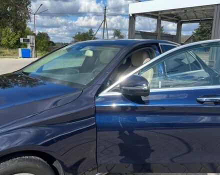 Синій Мерседес 300, об'ємом двигуна 2 л та пробігом 185 тис. км за 20000 $, фото 4 на Automoto.ua