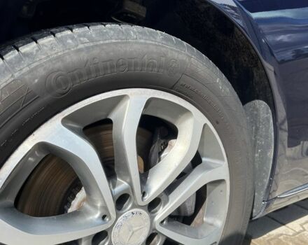 Синій Мерседес 300, об'ємом двигуна 2 л та пробігом 185 тис. км за 20000 $, фото 3 на Automoto.ua