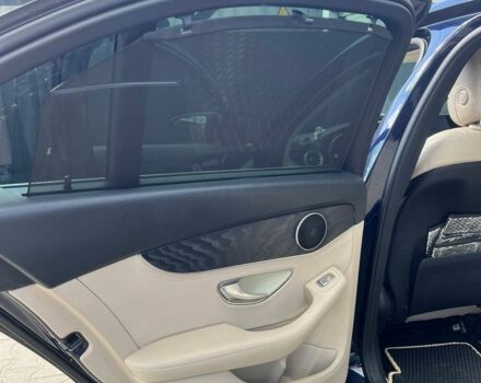 Синій Мерседес 300, об'ємом двигуна 2 л та пробігом 185 тис. км за 20000 $, фото 9 на Automoto.ua