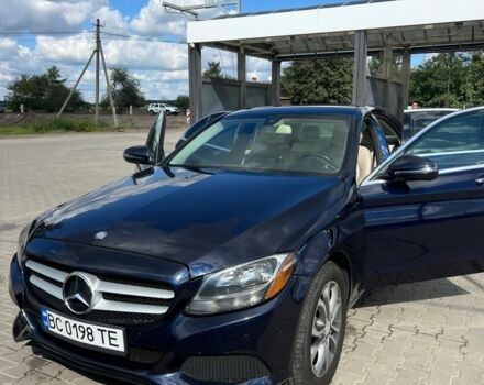 Синій Мерседес 300, об'ємом двигуна 2 л та пробігом 185 тис. км за 20000 $, фото 1 на Automoto.ua