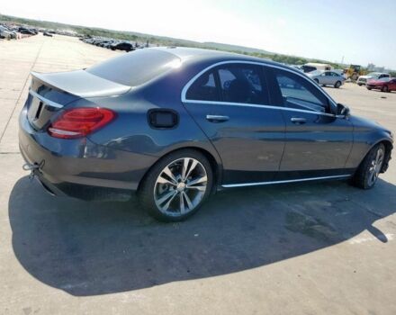 Синий Мерседес 300, объемом двигателя 2 л и пробегом 175 тыс. км за 12900 $, фото 2 на Automoto.ua