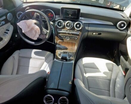 Синий Мерседес 300, объемом двигателя 2 л и пробегом 175 тыс. км за 12900 $, фото 5 на Automoto.ua