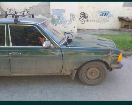 Зеленый Мерседес 300, объемом двигателя 3 л и пробегом 3 тыс. км за 1000 $, фото 4 на Automoto.ua