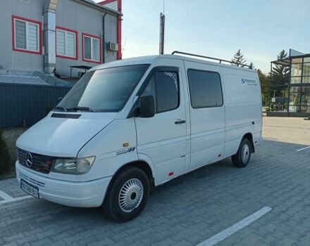 Белый Мерседес 320, объемом двигателя 2.9 л и пробегом 300 тыс. км за 4250 $, фото 2 на Automoto.ua