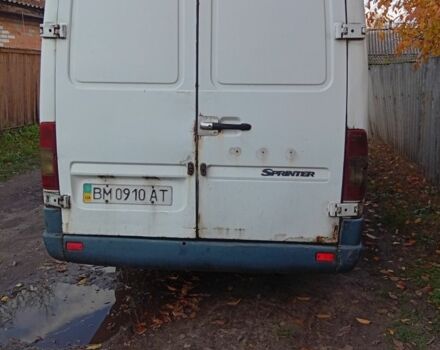 Білий Мерседес 320, об'ємом двигуна 2 л та пробігом 380 тис. км за 5700 $, фото 2 на Automoto.ua