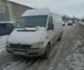 Белый Мерседес 320, объемом двигателя 2.1 л и пробегом 300 тыс. км за 3200 $, фото 4 на Automoto.ua