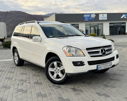 Белый Мерседес 320, объемом двигателя 3 л и пробегом 400 тыс. км за 13400 $, фото 1 на Automoto.ua