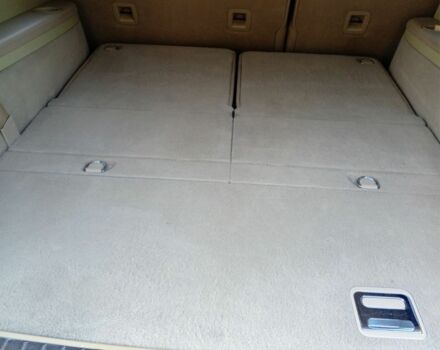 Белый Мерседес 320, объемом двигателя 3 л и пробегом 400 тыс. км за 13400 $, фото 12 на Automoto.ua