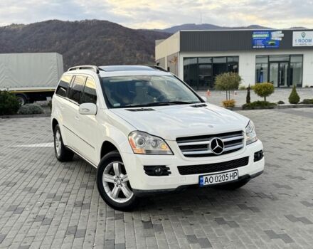 Белый Мерседес 320, объемом двигателя 3 л и пробегом 400 тыс. км за 13400 $, фото 2 на Automoto.ua