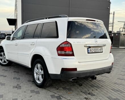 Белый Мерседес 320, объемом двигателя 3 л и пробегом 400 тыс. км за 13400 $, фото 4 на Automoto.ua