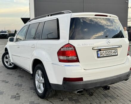 Белый Мерседес 320, объемом двигателя 3 л и пробегом 400 тыс. км за 13400 $, фото 5 на Automoto.ua