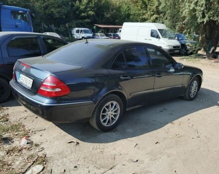 Черный Мерседес 320, объемом двигателя 3.2 л и пробегом 290 тыс. км за 7100 $, фото 2 на Automoto.ua