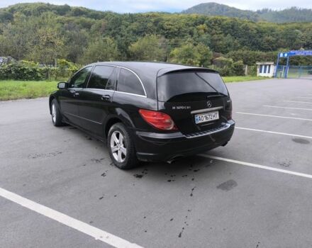 Черный Мерседес 320, объемом двигателя 3 л и пробегом 237 тыс. км за 8500 $, фото 1 на Automoto.ua