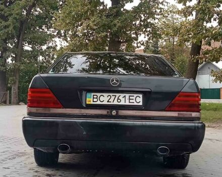 Чорний Мерседес 320, об'ємом двигуна 3.2 л та пробігом 450 тис. км за 4500 $, фото 6 на Automoto.ua
