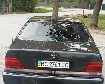 Чорний Мерседес 320, об'ємом двигуна 3.2 л та пробігом 450 тис. км за 4500 $, фото 4 на Automoto.ua