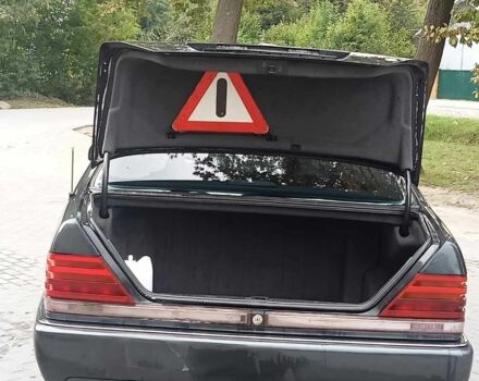 Чорний Мерседес 320, об'ємом двигуна 3.2 л та пробігом 450 тис. км за 4500 $, фото 8 на Automoto.ua