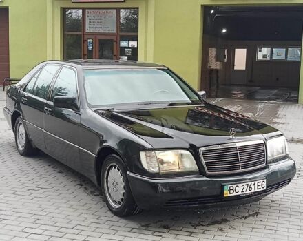 Чорний Мерседес 320, об'ємом двигуна 3.2 л та пробігом 450 тис. км за 4500 $, фото 1 на Automoto.ua