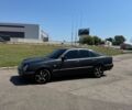 Черный Мерседес 320, объемом двигателя 3.2 л и пробегом 350 тыс. км за 2505 $, фото 1 на Automoto.ua