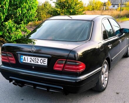 Чорний Мерседес 320, об'ємом двигуна 3.2 л та пробігом 300 тис. км за 3000 $, фото 9 на Automoto.ua