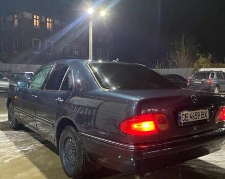 Чорний Мерседес 320, об'ємом двигуна 2.2 л та пробігом 2 тис. км за 1950 $, фото 2 на Automoto.ua