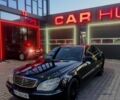 Черный Мерседес 320, объемом двигателя 3.2 л и пробегом 300 тыс. км за 3800 $, фото 1 на Automoto.ua