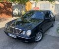 Чорний Мерседес 320, об'ємом двигуна 3.2 л та пробігом 270 тис. км за 4704 $, фото 1 на Automoto.ua