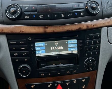 Чорний Мерседес 320, об'ємом двигуна 3.2 л та пробігом 598 тис. км за 4700 $, фото 14 на Automoto.ua