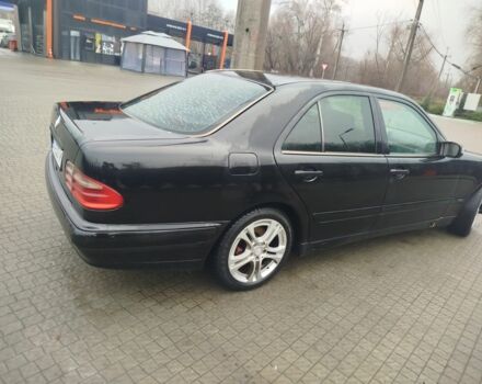 Черный Мерседес 320, объемом двигателя 3.2 л и пробегом 400 тыс. км за 5800 $, фото 4 на Automoto.ua