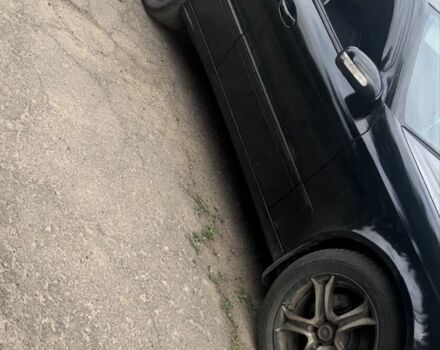 Черный Мерседес 320, объемом двигателя 3.2 л и пробегом 350 тыс. км за 2383 $, фото 4 на Automoto.ua