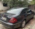 Черный Мерседес 320, объемом двигателя 3.2 л и пробегом 200 тыс. км за 3300 $, фото 2 на Automoto.ua