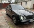 Черный Мерседес 320, объемом двигателя 3.2 л и пробегом 200 тыс. км за 3300 $, фото 1 на Automoto.ua