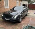 Черный Мерседес 320, объемом двигателя 3.2 л и пробегом 200 тыс. км за 3300 $, фото 1 на Automoto.ua