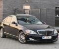 Чорний Мерседес 320, об'ємом двигуна 3 л та пробігом 301 тис. км за 9504 $, фото 1 на Automoto.ua