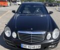 Чорний Мерседес 320, об'ємом двигуна 3 л та пробігом 319 тис. км за 7474 $, фото 1 на Automoto.ua