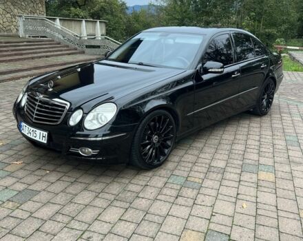 Черный Мерседес 320, объемом двигателя 3 л и пробегом 370 тыс. км за 10600 $, фото 3 на Automoto.ua