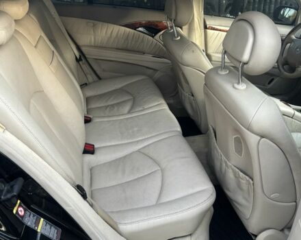 Чорний Мерседес 320, об'ємом двигуна 3.2 л та пробігом 463 тис. км за 3350 $, фото 8 на Automoto.ua