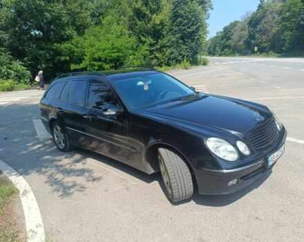 Черный Мерседес 320, объемом двигателя 3.2 л и пробегом 315 тыс. км за 7300 $, фото 5 на Automoto.ua