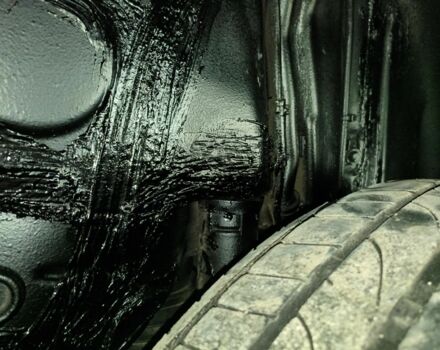 Черный Мерседес 320, объемом двигателя 3.2 л и пробегом 315 тыс. км за 7300 $, фото 9 на Automoto.ua