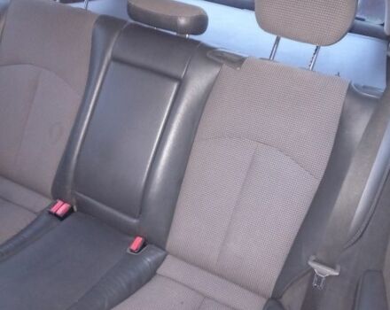 Чорний Мерседес 320, об'ємом двигуна 3.2 л та пробігом 400 тис. км за 5500 $, фото 6 на Automoto.ua