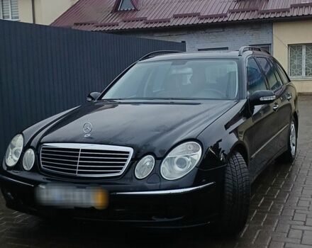 Черный Мерседес 320, объемом двигателя 3.2 л и пробегом 380 тыс. км за 4000 $, фото 3 на Automoto.ua