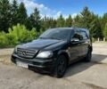 Чорний Мерседес 320, об'ємом двигуна 3.2 л та пробігом 394 тис. км за 6200 $, фото 1 на Automoto.ua