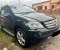 Черный Мерседес 320, объемом двигателя 3 л и пробегом 280 тыс. км за 8850 $, фото 1 на Automoto.ua