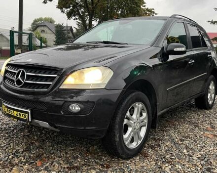 Чорний Мерседес 320, об'ємом двигуна 3 л та пробігом 517 тис. км за 10100 $, фото 3 на Automoto.ua