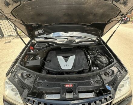 Чорний Мерседес 320, об'ємом двигуна 3 л та пробігом 278 тис. км за 10700 $, фото 11 на Automoto.ua