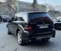 Черный Мерседес 320, объемом двигателя 3 л и пробегом 300 тыс. км за 7700 $, фото 3 на Automoto.ua