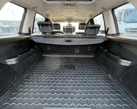 Чорний Мерседес 320, об'ємом двигуна 3 л та пробігом 380 тис. км за 15000 $, фото 11 на Automoto.ua