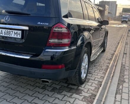 Чорний Мерседес 320, об'ємом двигуна 3 л та пробігом 380 тис. км за 15000 $, фото 3 на Automoto.ua