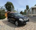 Черный Мерседес 320, объемом двигателя 3 л и пробегом 398 тыс. км за 11300 $, фото 1 на Automoto.ua