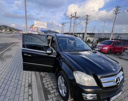 Чорний Мерседес 320, об'ємом двигуна 3 л та пробігом 380 тис. км за 15000 $, фото 16 на Automoto.ua